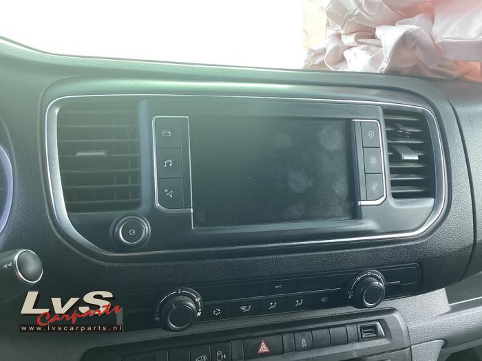 Peugeot Expert 2.0 Blue HDi 180 16V Salvage vehicle (2020, Gray)