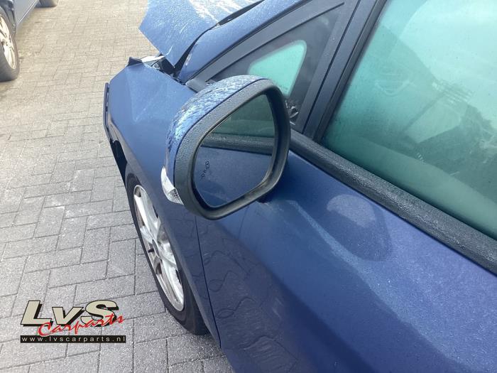 Ford Fiesta 7 1.0 EcoBoost 12V 100 Salvage vehicle (2018, Blue)