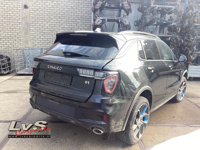 Lynk & Co 01 1.5 PHEV Salvage vehicle (2024, Black)