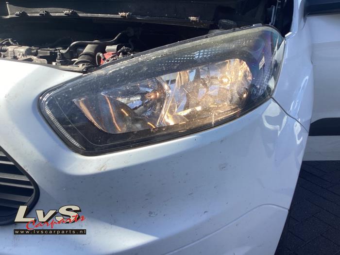 Ford Tourneo Courier 1.0 Ti-VCT EcoBoost 12V Salvage vehicle (2015, White)