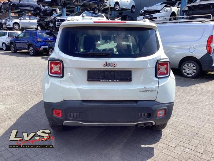 Jeep Renegade 1.4 Multi Air 16V Vehículo de desguace (2014, Blanco)