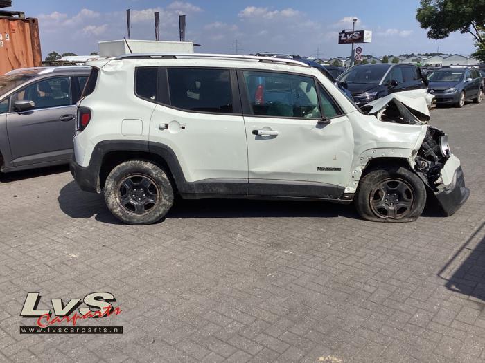 Jeep Renegade 1.4 Multi Air 16V Vehículo de desguace (2014, Blanco)