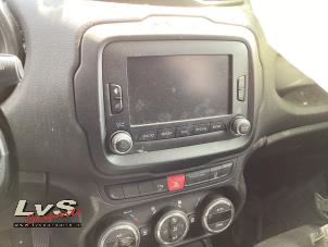 Jeep Renegade 1.4 Multi Air 16V Vehículo de desguace (2014, Blanco)