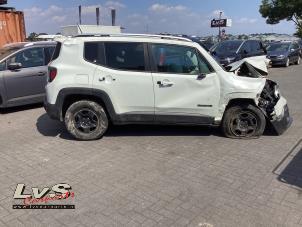 Jeep Renegade 1.4 Multi Air 16V Vehículo de desguace (2014, Blanco)
