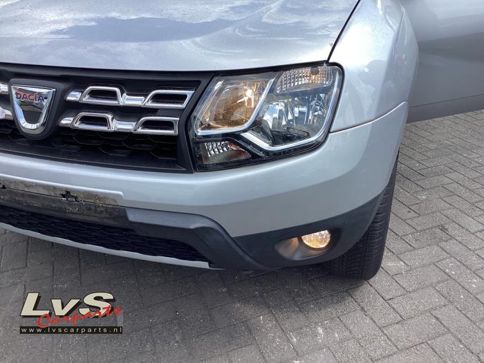 Dacia Duster 1.2 TCE 16V 4x4 Samochód złomowany (2015, Szary)