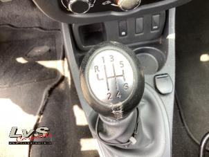 Dacia Duster 1.2 TCE 16V 4x4 Samochód złomowany (2015, Szary)