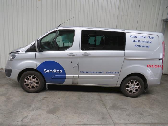 Ford Transit Custom 2.2 TDCi 16V FWD (salvage, year of construction