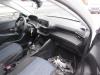 Peugeot 208 II 1.2 Vti 12V PureTech 75 Vehículo de desguace (2019, Blanco, Blanco)