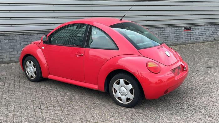 Volkswagen New Beetle 1.9 TDI 90 Vehículo de desguace (2001, Rojo)