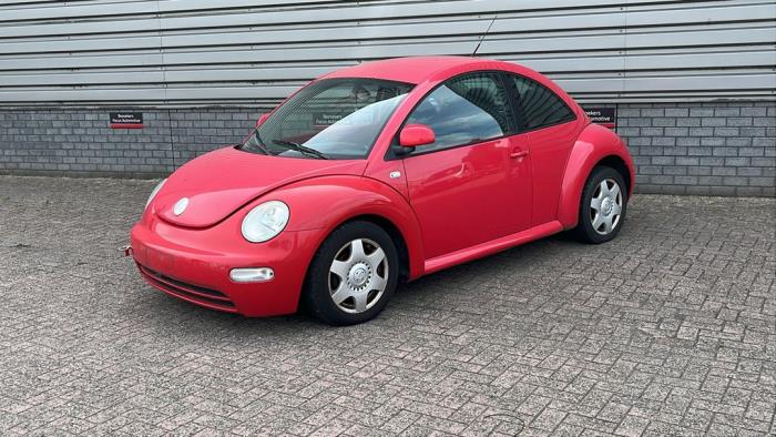Volkswagen New Beetle 1.9 TDI 90 Vehículo de desguace (2001, Rojo)