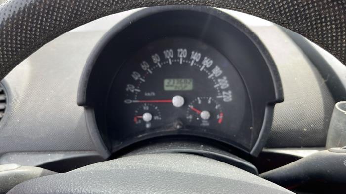 Volkswagen New Beetle 1.9 TDI 90 Vehículo de desguace (2001, Rojo)