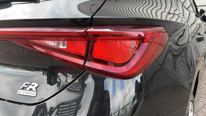 Seat Leon 1.4 TSI e-HYBRID 204 16V Épave (2020, Métallisé, Noir)