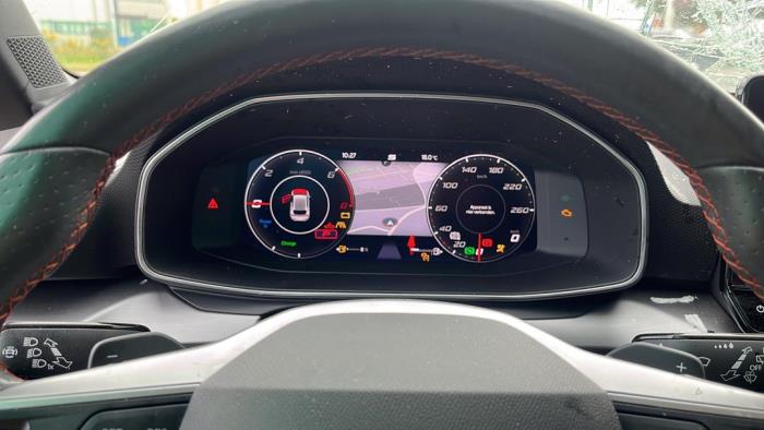Seat Leon 1.4 TSI e-HYBRID 204 16V Épave (2020, Métallisé, Noir)