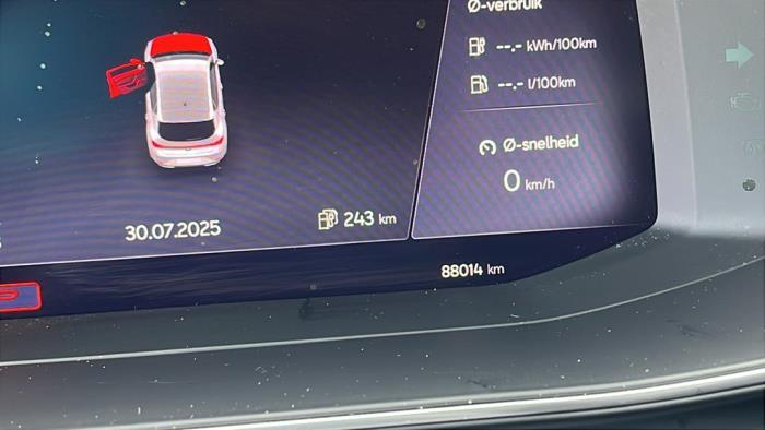 Seat Leon 1.4 TSI e-HYBRID 204 16V Épave (2020, Métallisé, Noir)