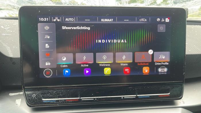 Seat Leon 1.4 TSI e-HYBRID 204 16V Épave (2020, Métallisé, Noir)