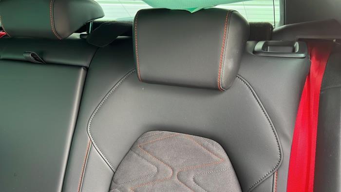 Seat Leon 1.4 TSI e-HYBRID 204 16V Épave (2020, Métallisé, Noir)