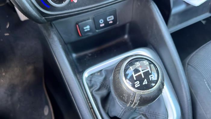 Fiat Tipo 1.3 D 16V Multijet Vehículo de desguace (2017, GRIGIO UNDERGROUND)