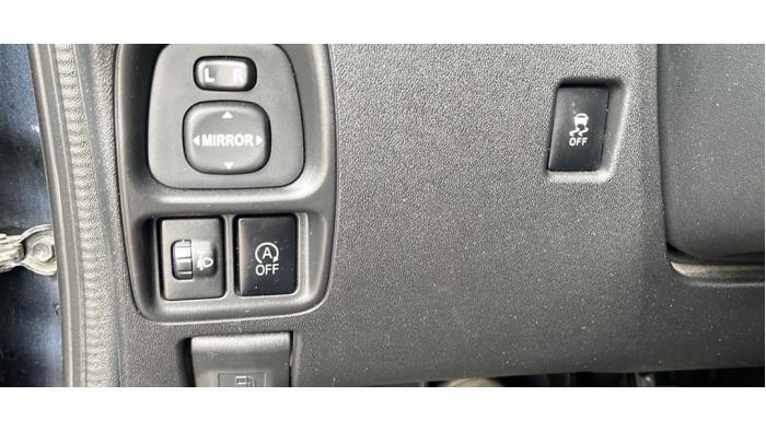 Peugeot 108 1.0 12V Vehículo de desguace (2015, Azul)