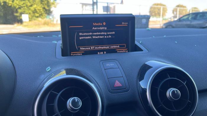 Audi A1 Vehículo de desguace (2013, Metálico, Negro)