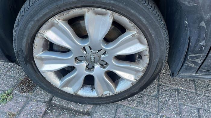Audi A1 Vehículo de desguace (2013, Metálico, Negro)