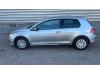 Volkswagen Golf VII 1.6 TDI 16V Vehículo de desguace (2013, Metálico, Plateado)