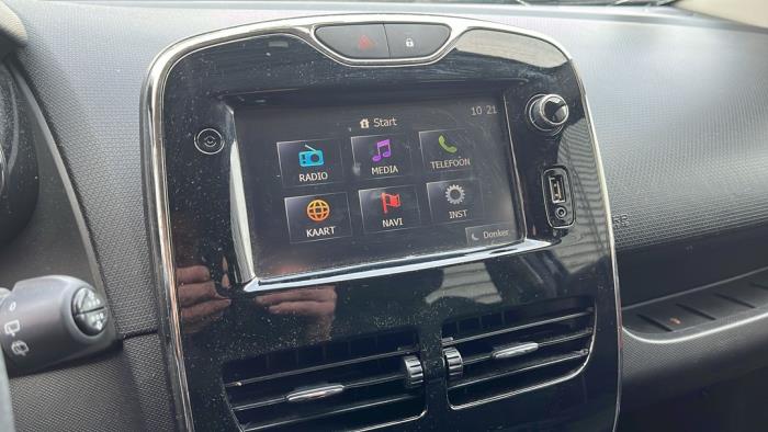 Renault Clio IV 0.9 Energy TCE 90 12V Vehículo de desguace (2013, Negro)