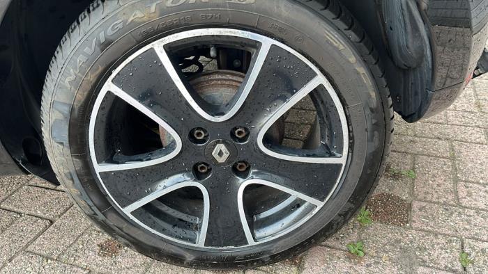 Renault Clio IV 0.9 Energy TCE 90 12V Vehículo de desguace (2013, Negro)