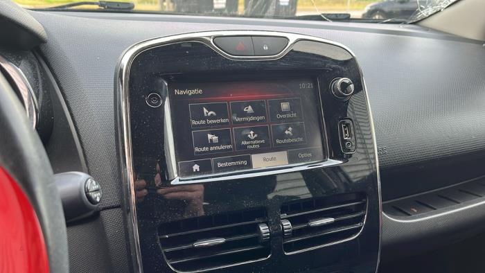 Renault Clio IV 0.9 Energy TCE 90 12V Vehículo de desguace (2013, Negro)