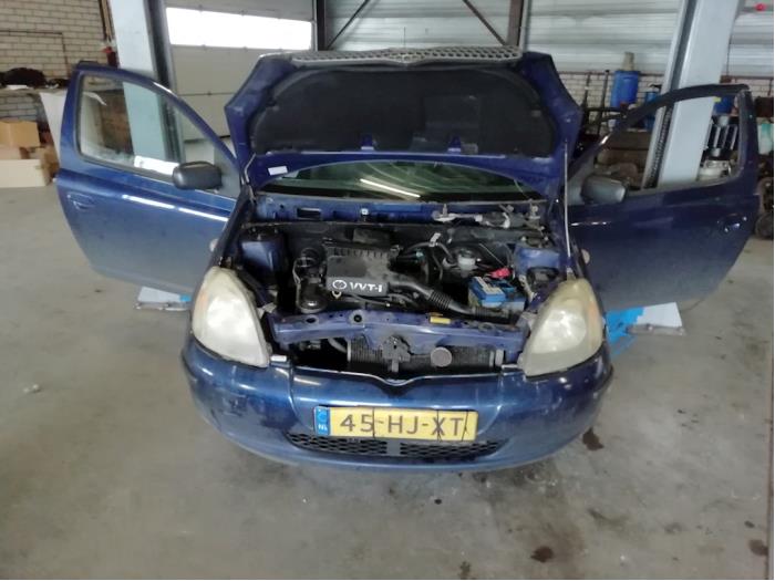 Toyota Yaris 1.0 16V VVT-i Vehículo de desguace (2000, Azul)