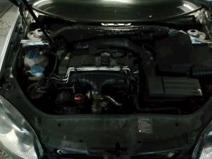 Volkswagen Golf V 2.0 TDI 16V Schrottauto (2004, Grau)