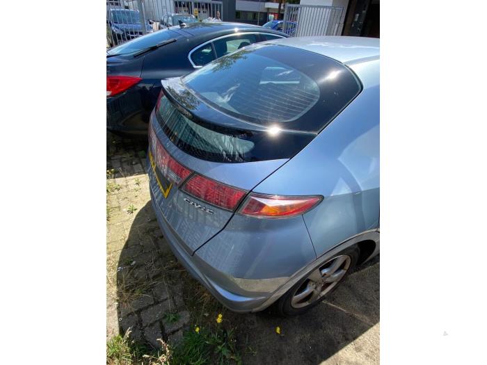 Honda Civic 1.8i VTEC 16V Samochód złomowany (2007, Jasny, Niebieski)