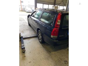 Volvo V70 2.4 20V 170 Vehículo de desguace (2000, Azul)