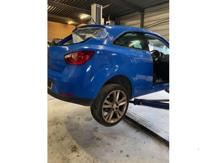 Seat Ibiza IV SC 1.6 16V Schrottauto (2010, Blau)