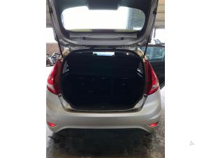 Ford Fiesta 6 1.4 16V Vehículo de desguace (2010)