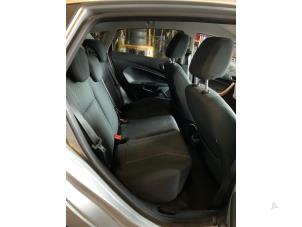 Ford Fiesta 6 1.4 16V Vehículo de desguace (2010)