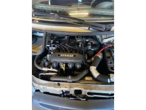 Renault Twingo 1.2 Vehículo de desguace (2000, Gris)