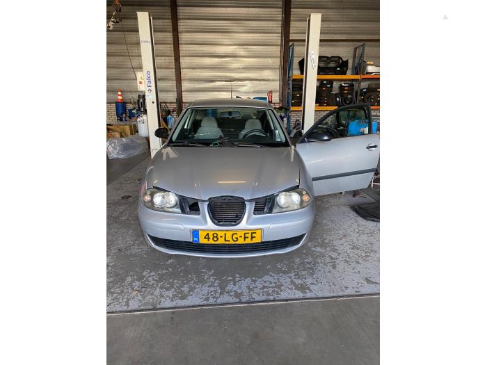 Seat Ibiza III 1.4 16V 75  (Épave)