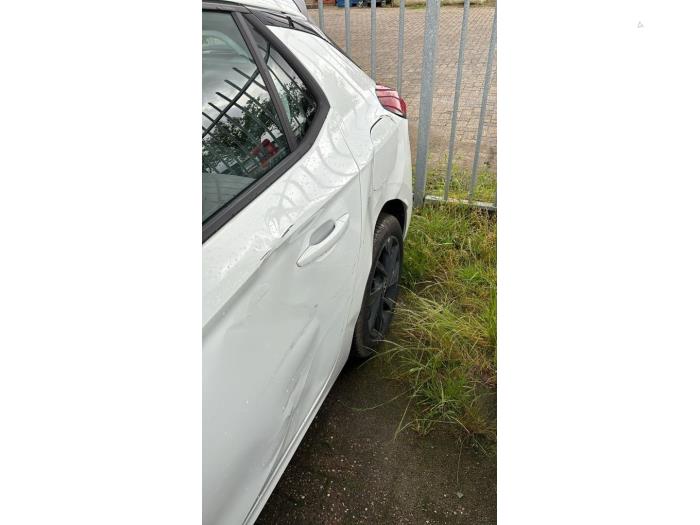 Opel Corsa F 1.2 12V 75 Samochód uszkodzony (2024, Bialy)