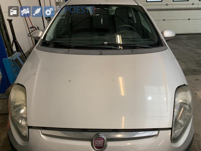 Fiat Grande Punto 1.2 Épave (2010, Gris)