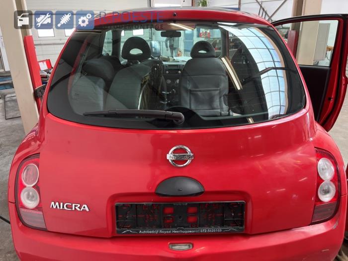 Nissan Micra 1.2 16V Schrottauto (2003, Rot)
