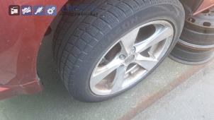 Dodge Caliber 2.0 16V Épave (2006, Orange)