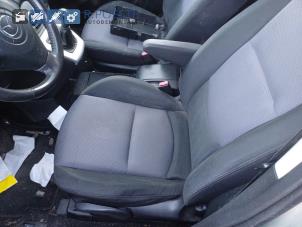Mazda 5 1.8i 16V Vehículo de desguace (2007, Beige)