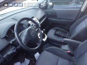 Mazda 5 1.8i 16V Vehículo de desguace (2007, Beige)