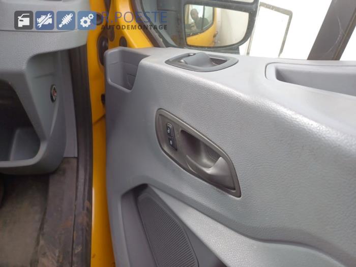Ford Transit 2.0 TDCi 16V Eco Blue 130 Skrotfordon (2016, NIET VAN TOEPASSING)