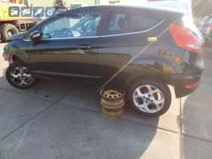Ford Fiesta 6 1.4 16V Épave (2010, Noir)