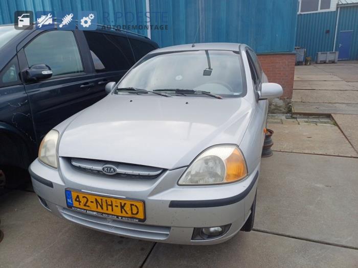 Kia Rio 1.5 16V Vehículo de desguace (2003, Gris)