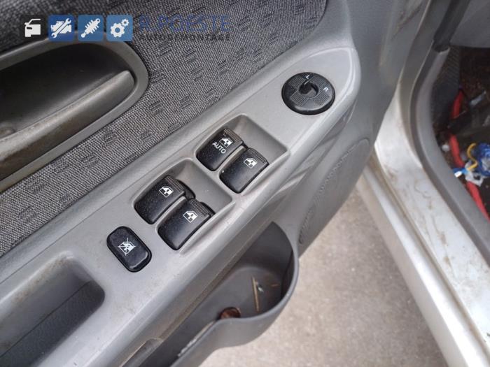 Kia Rio 1.5 16V Vehículo de desguace (2003, Gris)