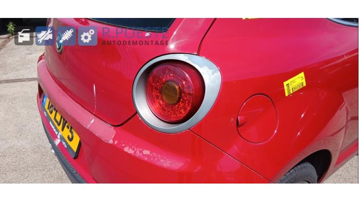 Alfa Romeo MiTo 1.4 Turbo Multi Air 16V Quadrifoglio Verde Vehículo de desguace (2010, Rojo)