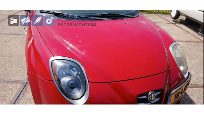 Alfa Romeo MiTo 1.4 Turbo Multi Air 16V Quadrifoglio Verde Vehículo de desguace (2010, Rojo)