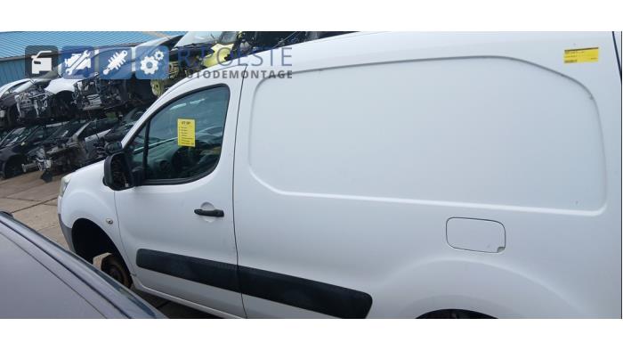 Peugeot Partner 1.6 HDI 90 16V Épave (2010)